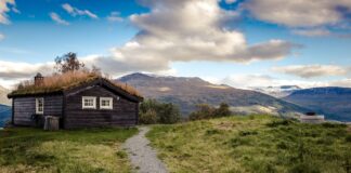 Slip væk fra hverdagen i et træhus i Norge Træhytte i norge
